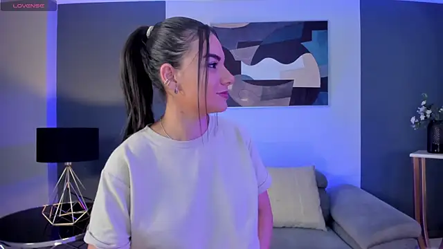 MorganHicks online show from February 2025 07:17:01 PM