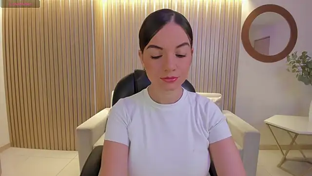 MorganHicks online show from March 2025 07:59:02 PM