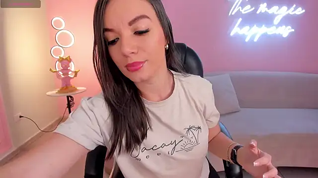 MorganHicks online show from March 2025 07:38:01 PM