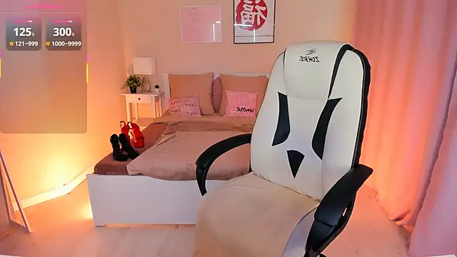 Snapshot of HelenaRegal chatting on September 2025 01:47:02 PM HelenaRegal online show from September 2025 01:47:02 PM