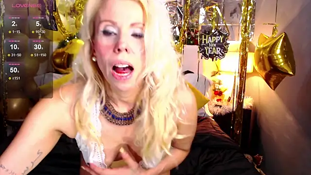 Luci evans online show from January 2025 02:35:02 AM