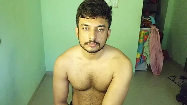 Snapshot of daringcutie chatting on July 2026 12:57:01 AM daringcutie online show from July 2026 12:57:01 AM