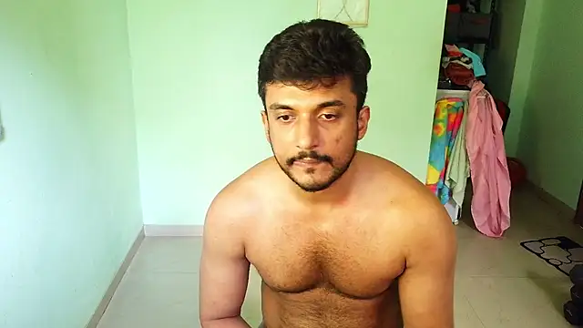 Snapshot of daringcutie chatting on July 2026 10:54:01 AM daringcutie online show from July 2026 10:54:01 AM