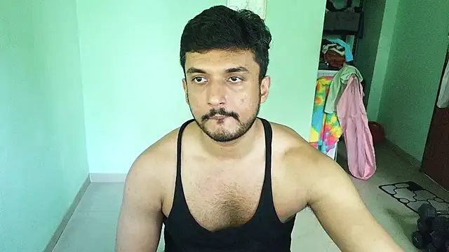 Snapshot of daringcutie chatting on July 2026 05:56:02 AM daringcutie online show from July 2026 05:56:02 AM