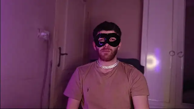 Snapshot of Bullish chatting on January 2025 10:23:01 PM Bullish online show from January 2025 10:23:01 PM