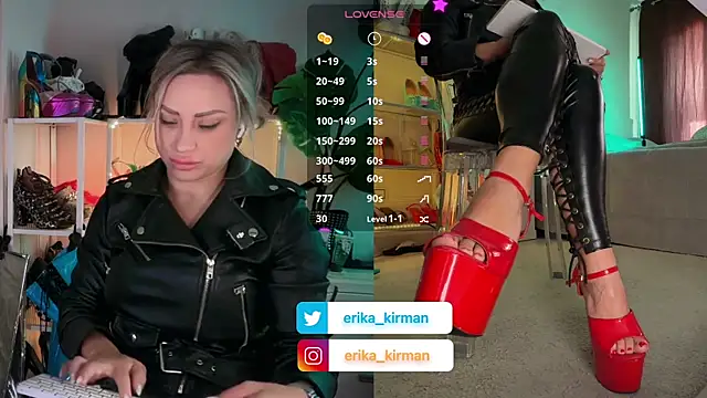 Snapshot of Erika_Kirman chatting on November 2025 02:29:02 PM Erika Kirman online show from November 2025 02:29:02 PM