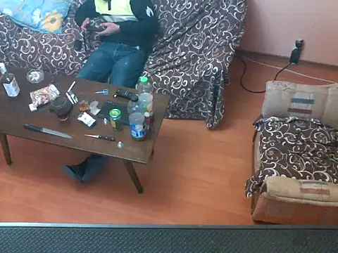 Snapshot of ZDRAVKICH chatting on December 2024 09:11:02 PM ZDRAVKICH online show from December 2024 09:11:02 PM