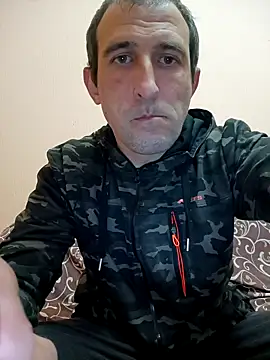 Snapshot of ZDRAVKICH chatting on December 2024 05:44:01 PM ZDRAVKICH online show from December 2024 05:44:01 PM