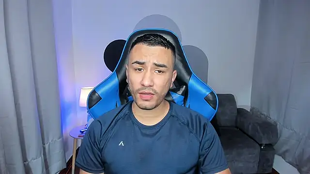 Snapshot of Nick_Moca chatting on January 2025 06:13:02 PM Nick Moca online show from January 2025 06:13:02 PM