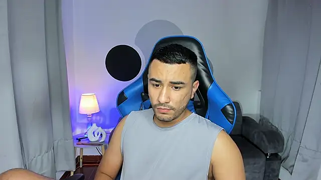 Snapshot of Nick_Moca chatting on January 2025 07:56:02 PM Nick Moca online show from January 2025 07:56:02 PM