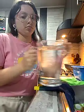 linda-schmidt online show from December 2024 11:25:01 PM