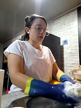 linda-schmidt online show from March 2026 06:03:01 PM