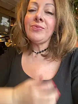 Snapshot of Alice_Sweetyyy chatting on March 2025 01:49:02 PM Alice Sweetyyy online show from March 2025 01:49:02 PM