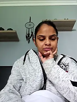DirtySnowball69 online show from May 2026 07:03:01 AM