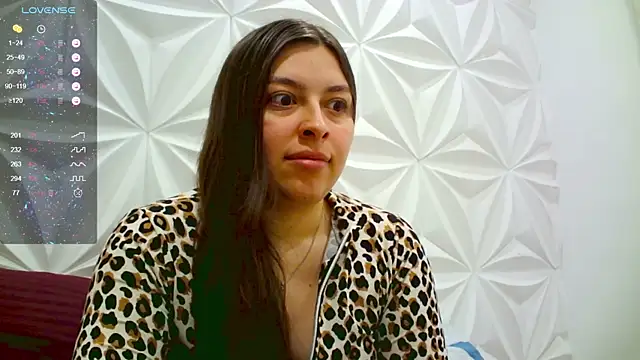 jerryandjessica online show from November 2025 11:03:01 PM