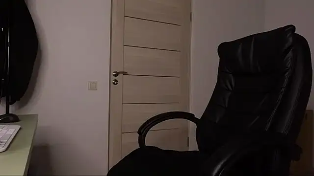 Tommy Burnz online show from January 2025 04:15:01 AM