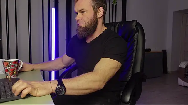 Tommy Burnz online show from February 2025 02:45:01 AM