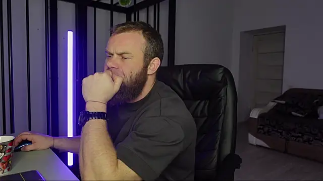 Tommy Burnz online show from February 2025 02:47:02 AM