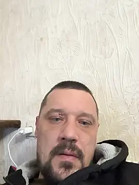 Snapshot of DanielOhCool chatting on February 2026 07:07:01 PM DanielOhCool online show from February 2026 07:07:01 PM