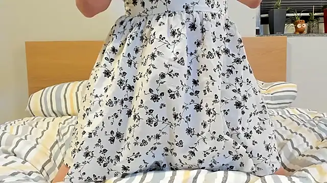 BritttanyBrix online show from November 2025 06:40:01 PM