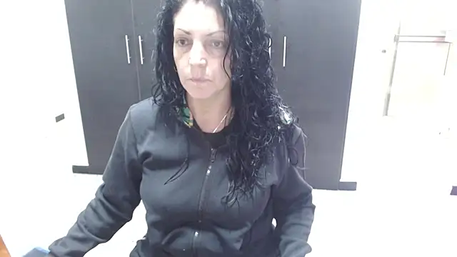 mijal queen online show from September 2025 02:38:01 AM