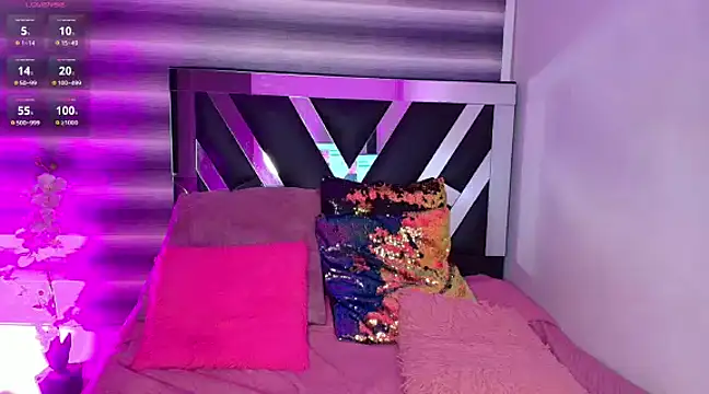 cami suarez  online show from February 2025 07:41:01 AM