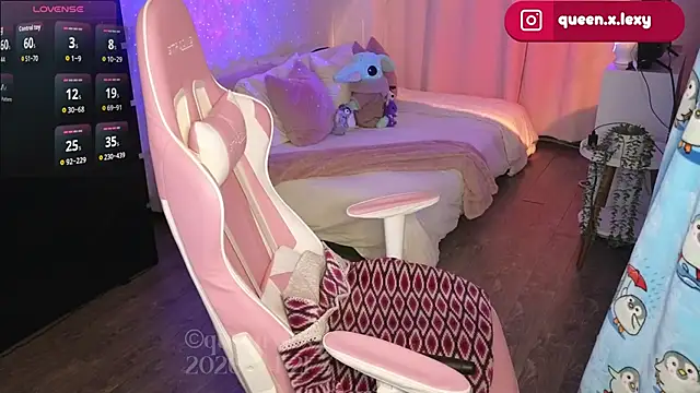 queenxlexy online show from April 2026 04:56:02 PM