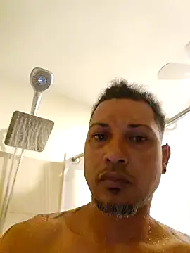 Snapshot of tropikboy chatting on January 2025 09:59:01 AM tropikboy online show from January 2025 09:59:01 AM