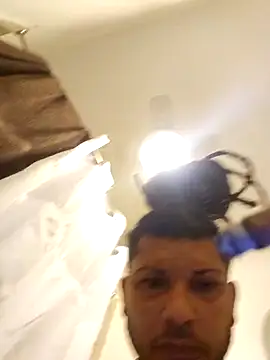 Snapshot of tropikboy chatting on March 2025 09:51:02 AM tropikboy online show from March 2025 09:51:02 AM