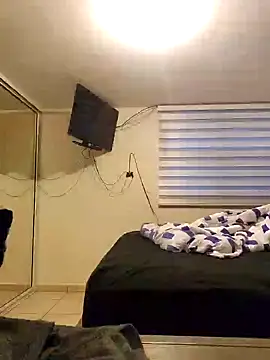 Snapshot of tropikboy chatting on October 2025 10:12:02 AM tropikboy online show from October 2025 10:12:02 AM