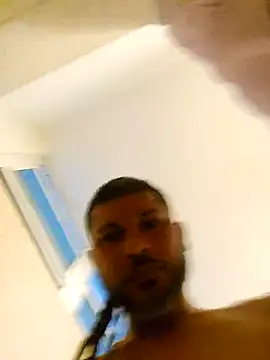 Snapshot of tropikboy chatting on November 2025 10:37:01 AM tropikboy online show from November 2025 10:37:01 AM