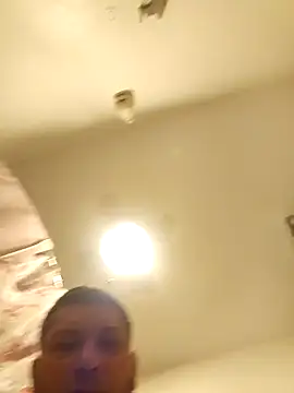 Snapshot of tropikboy chatting on November 2025 09:53:01 AM tropikboy online show from November 2025 09:53:01 AM