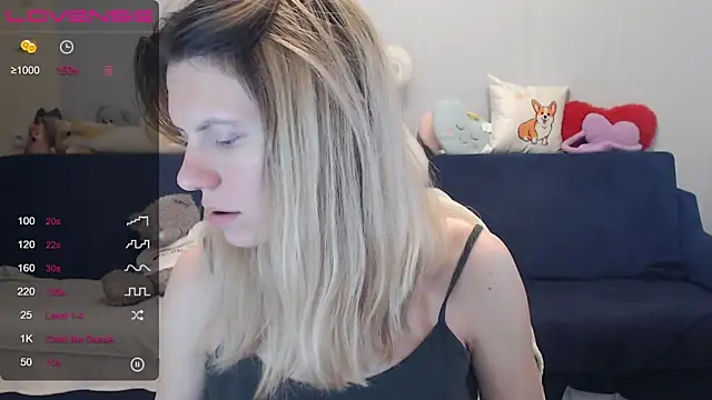 Snapshot of night_is_dark chatting on December 2024 07:57:02 PM night is dark online show from December 2024 07:57:02 PM