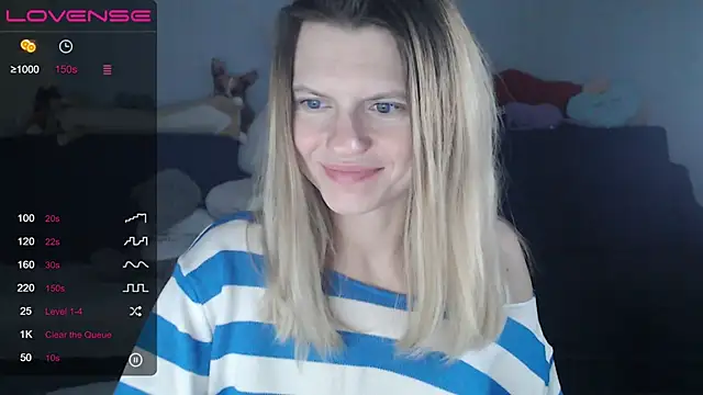 Snapshot of night_is_dark chatting on January 2025 11:24:01 PM night is dark online show from January 2025 11:24:01 PM