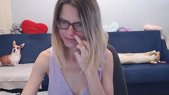 Snapshot of night_is_dark chatting on September 2025 02:17:01 PM night is dark online show from September 2025 02:17:01 PM