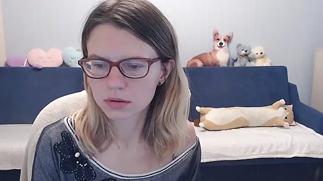 Snapshot of night_is_dark chatting on October 2025 04:03:02 PM night is dark online show from October 2025 04:03:02 PM