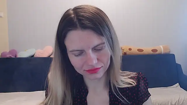 Snapshot of night_is_dark chatting on November 2025 06:21:02 PM night is dark online show from November 2025 06:21:02 PM