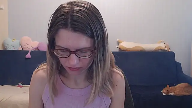 Snapshot of night_is_dark chatting on January 2026 04:43:01 PM night is dark online show from January 2026 04:43:01 PM