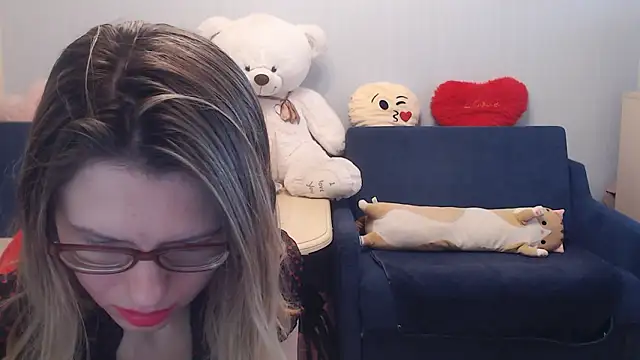 Snapshot of night_is_dark chatting on February 2026 02:36:01 PM night is dark online show from February 2026 02:36:01 PM