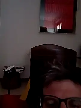 dario84rozz online show from March 2026 03:49:02 PM