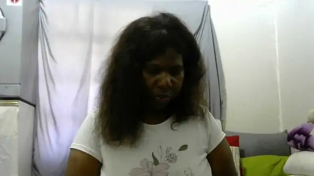 Delicioussexy online show from May 2026 08:00:01 AM