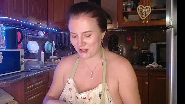 LizaCakes online show from December 2024 02:44:01 PM