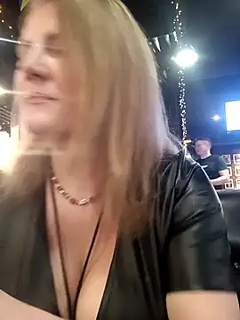 LizaCakes online show from March 2025 03:35:01 PM