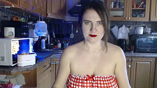 LizaCakes online show from February 2026 10:14:01 AM
