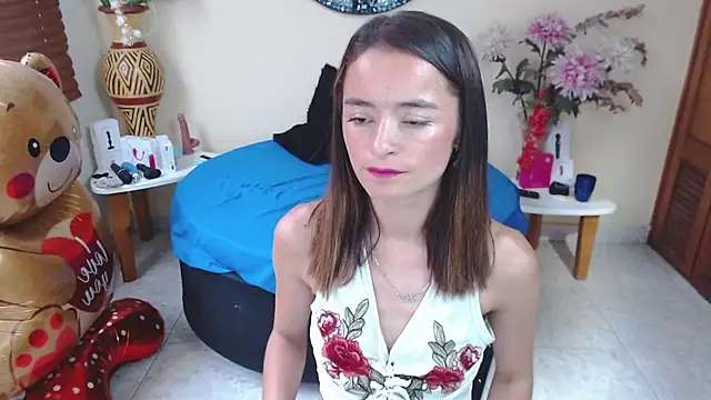 NicoleSantana online show from July 2026 08:59:02 PM