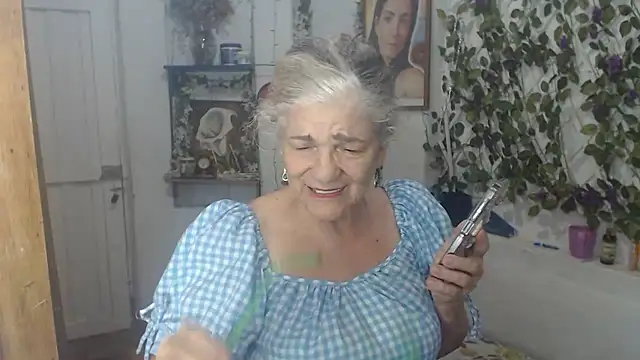 Snapshot of FunnyGrandma chatting on July 2026 11:55:01 PM FunnyGrandma online show from July 2026 11:55:01 PM