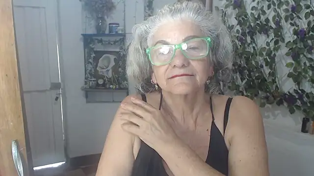 Snapshot of FunnyGrandma chatting on July 2026 08:34:02 PM FunnyGrandma online show from July 2026 08:34:02 PM