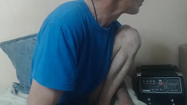 yvesstorm1 online show from May 2026 05:54:01 PM