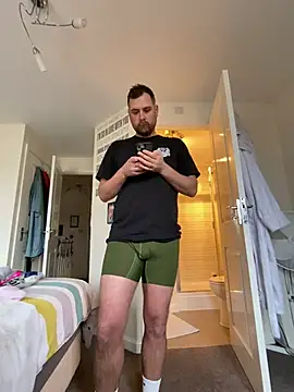 Snapshot of Kramer023 chatting on February 2026 02:35:01 PM Kramer023 online show from February 2026 02:35:01 PM