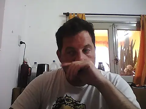 Snapshot of Reload_033 chatting on April 2026 12:31:01 PM Reload 033 online show from April 2026 12:31:01 PM